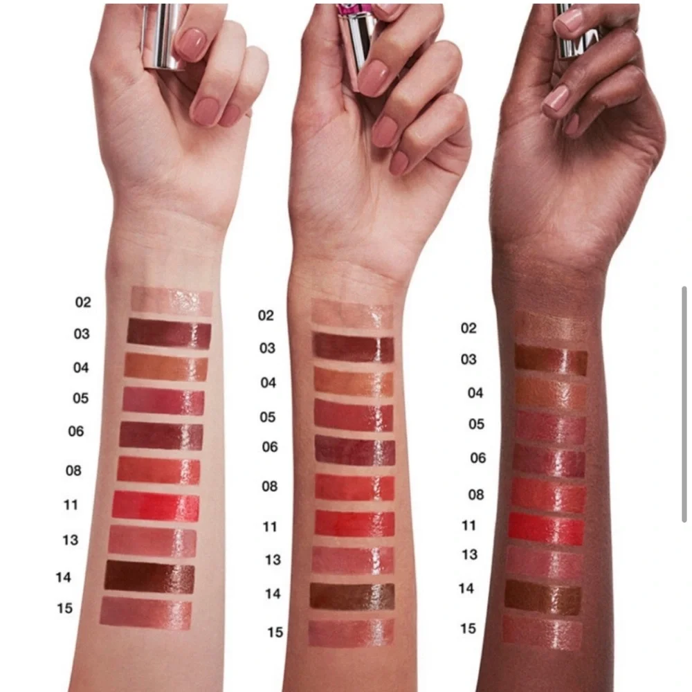 YSL Loveshine Candy Glaze in Showcasing Nude (15), NEW